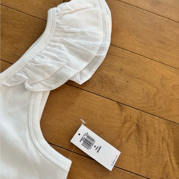 White V-Neck Ruffle Strap Tank - Picture 3 of 5